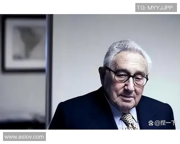 80后华裔足球明星的崛起与奋斗历程探索他们在国际舞台上的影响力与成就 80后华裔足球明星的崛起与奋斗历程探索他们在国际舞台上的影响力与成就