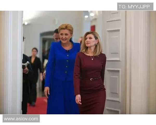 欧美足球明星的女友们的魅力与风采揭秘他们的爱情故事与时尚生活一览 欧美足球明星的女友们的魅力与风采揭秘他们的爱情故事与时尚生活一览