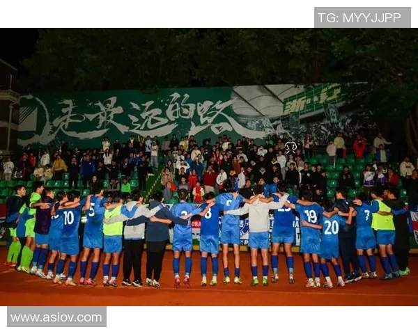 杭州足球队运营揭秘:从青训到职业联赛的全景分析与发展策略 杭州足球队运营揭秘:从青训到职业联赛的全景分析与发展策略